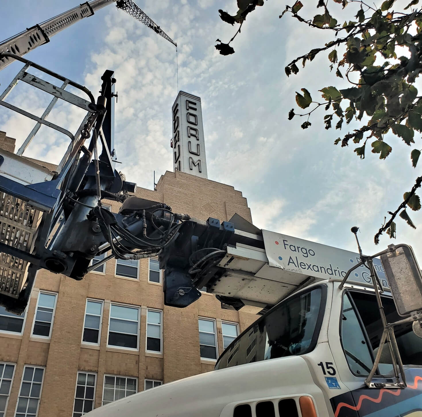 Indigo Signs Servicing Fargo Forum Sign on top of downtown building