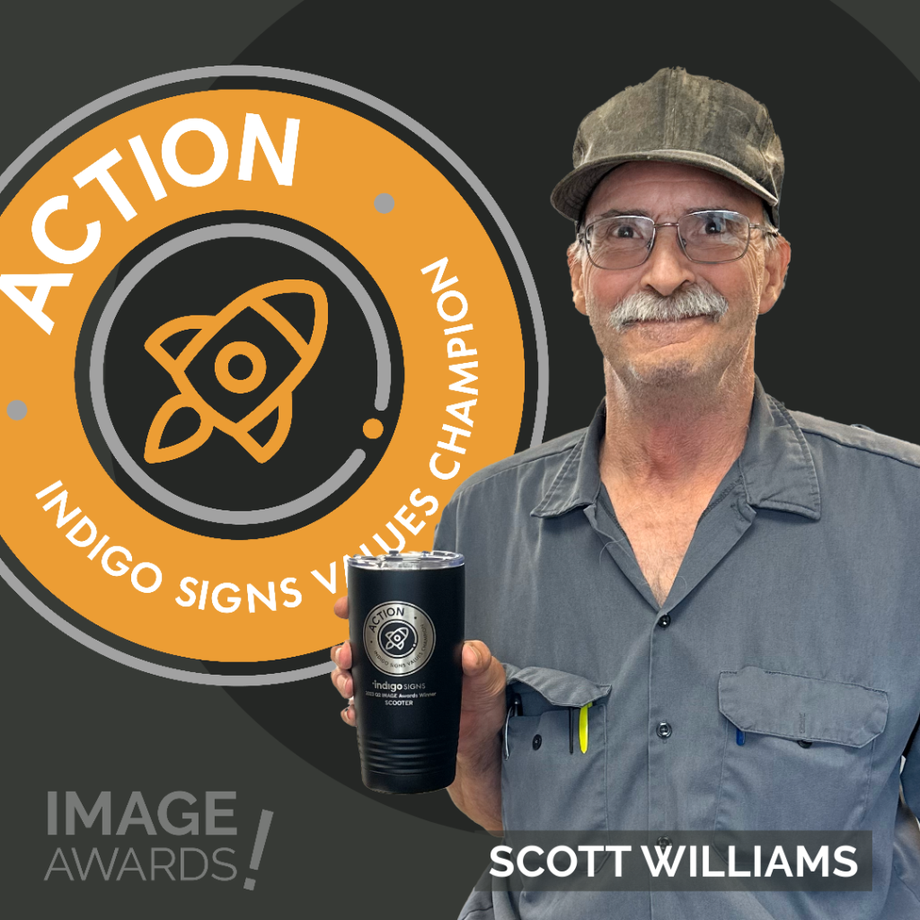 Scott Williams Action IMAGE Awards Winner posing with custom mug